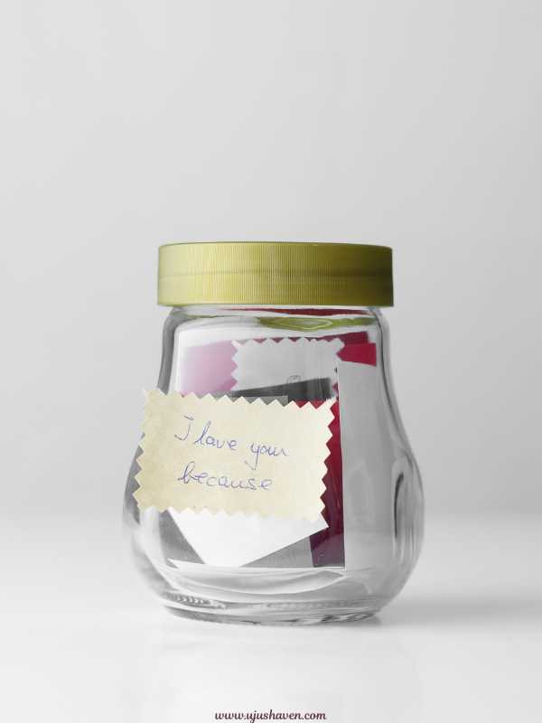 Handwritten-Love-Letters-Jar-Valentine's-Day-Gifts-For-Him-Homemade
