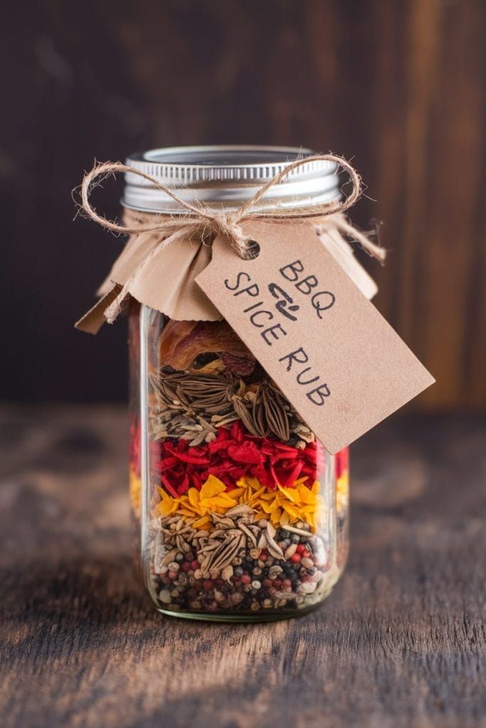 Homemade-Spice-Mix-or-BBQ-Rub-Valentine's-Day-Gifts-For-Him-Homemade