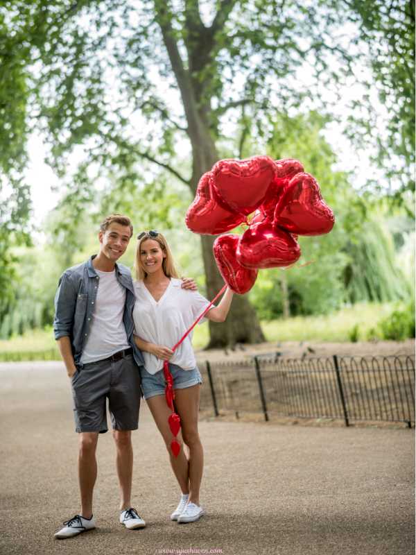 Plan-a-surprise-online-event