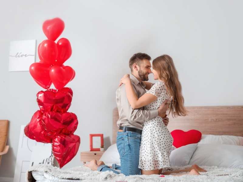 Romantic-Valentines-Day-Date-Ideas-At-Home