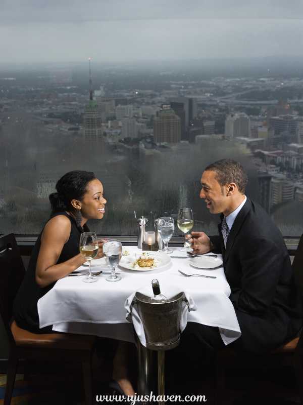 Rooftop-or-Balcony-Dinner