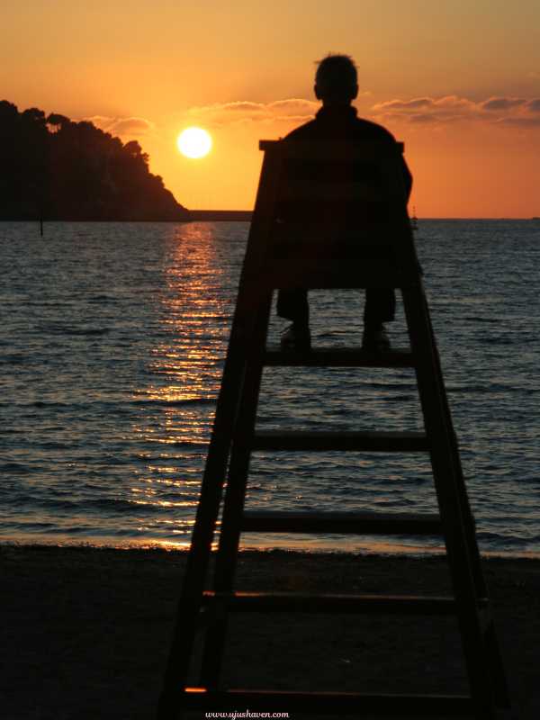 Virtual-stargazing-or-sunset-watch