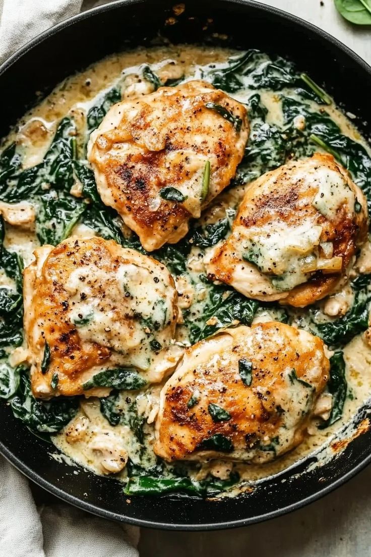Creamy-Garlic-Chicken-with-Spinach