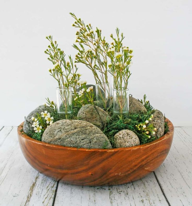 Faux-Moss-Bowl-Arrangement-DIY-Easter-Decorations