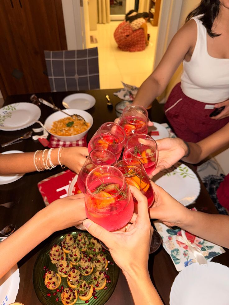 Mocktail-or-Cocktail-Tasting-Fun-Adult-Birthday-Themes