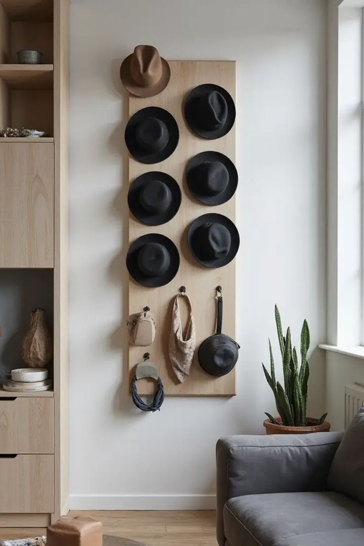 Wall-mounted-hat-or-cap-display