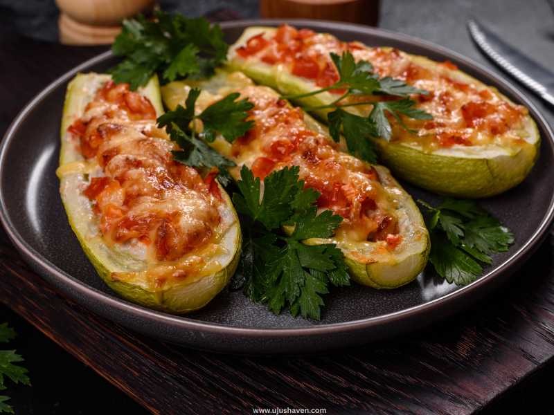 Zucchini-Boats-Stuffed-with-Minced-Chicken