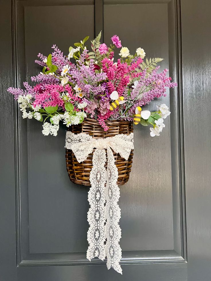 Basket-Style-Spring-Wreath