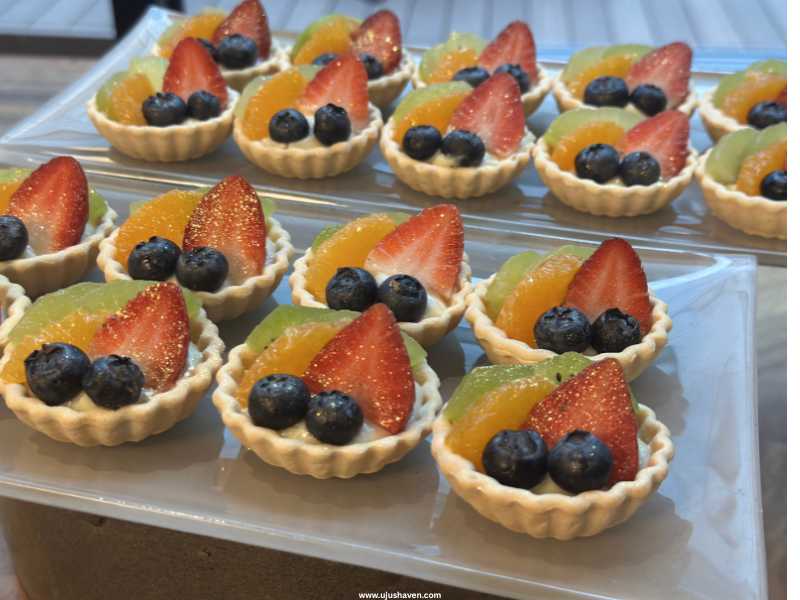 Mini-Fruit-Tarts.
