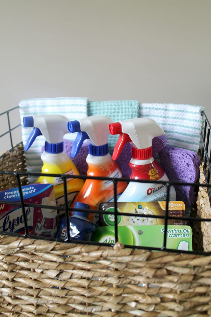 Spring-Cleaning-Starter-Basket.
