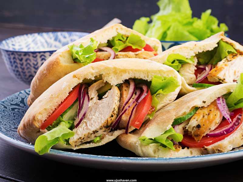 Stuffed-Pita-Pockets.