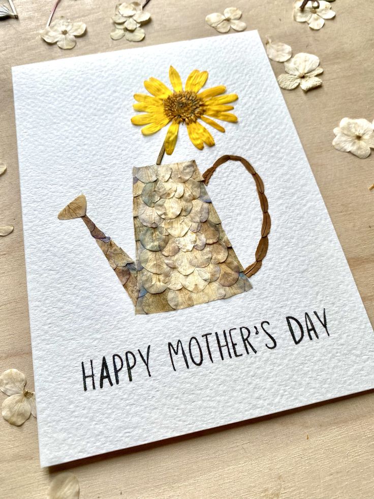 A-DIY-Pressed-Flower-Mother’s-Day-Card