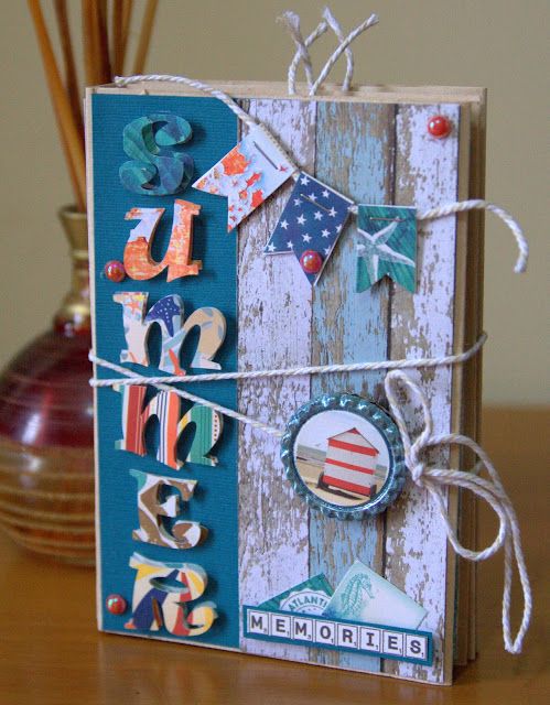 Mini-Memory-Scrapbook-Summer-Crafts-for-Teens.