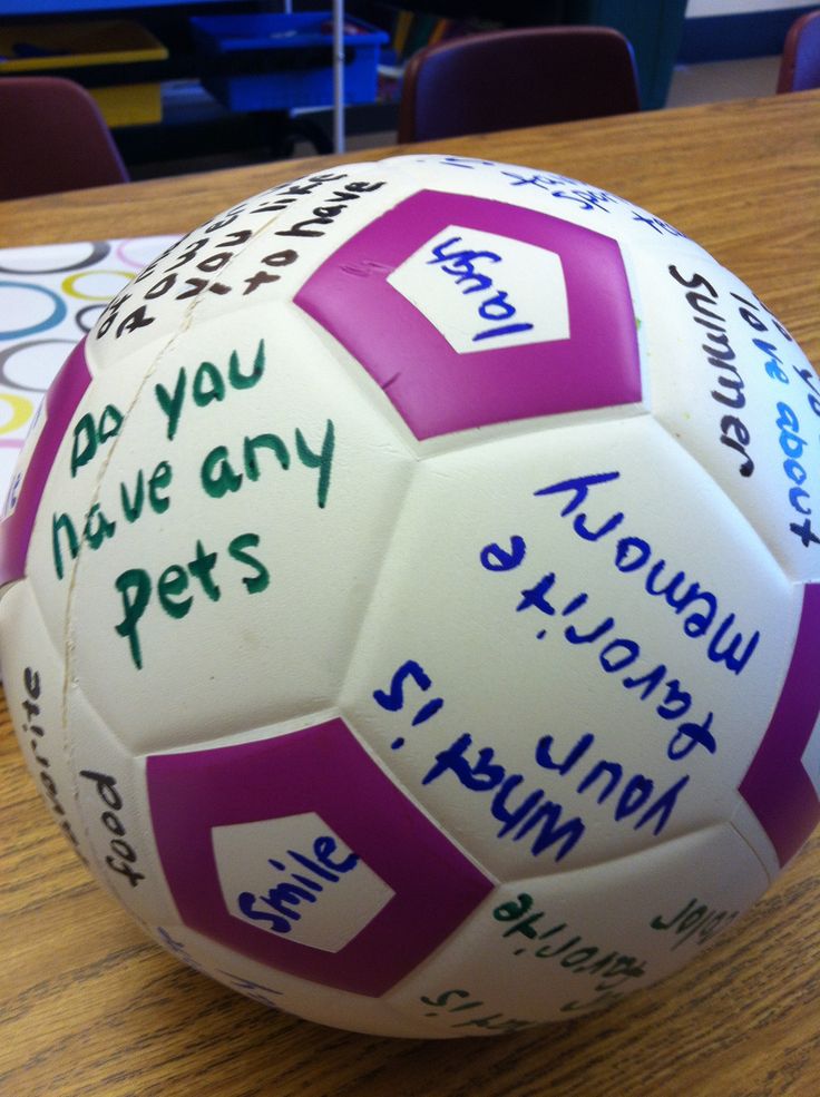 Question-Ball-Toss-Party-Games-for-Teenage-Birthday