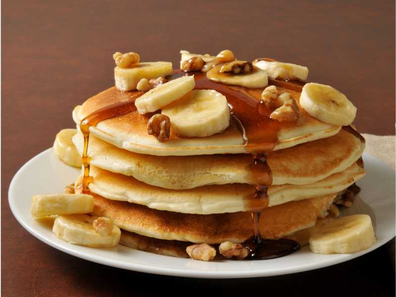  Banana-Pancakes-for-a-Naturally-Sweet-Morning-Treat
