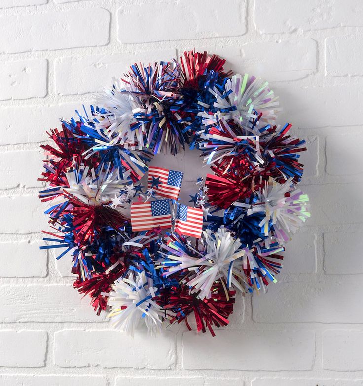 Firecracker-Wreath
