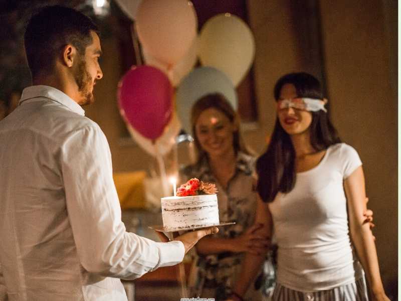 How-to-host-a-Surprise-birthday-party