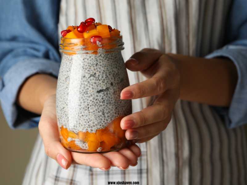 Overnight-Chia-Pudding-Jars