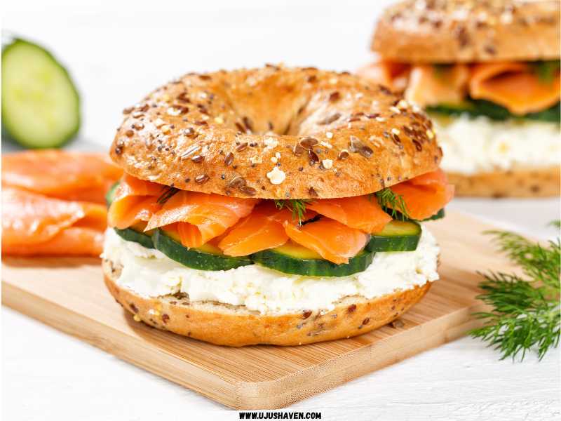 Toasted-Bagel-with-Cream-Cheese-and-Smoked-Salmon