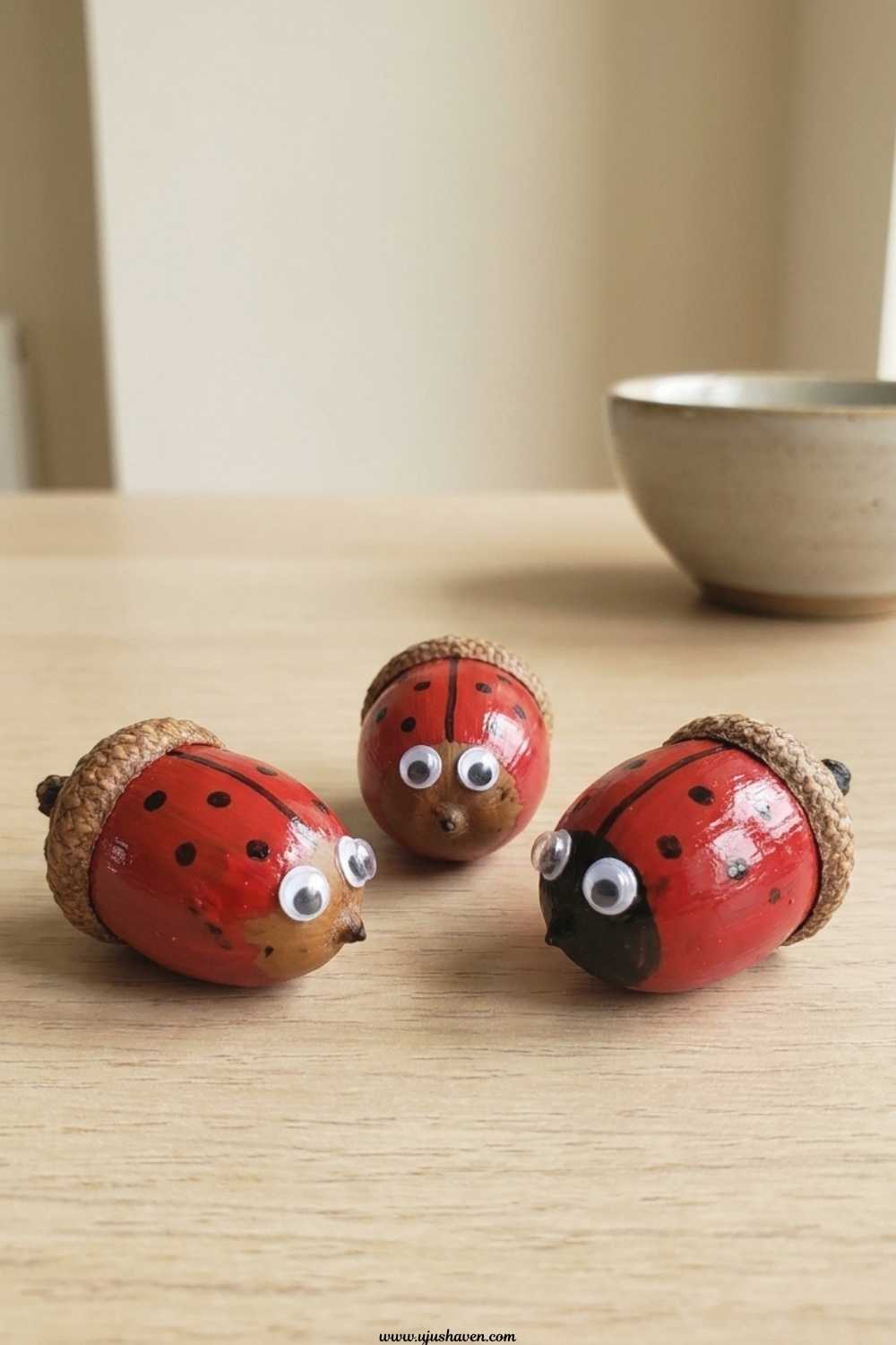 Acorn-Ladybugs-Easy-Acorn-Crafts-for-Kids.