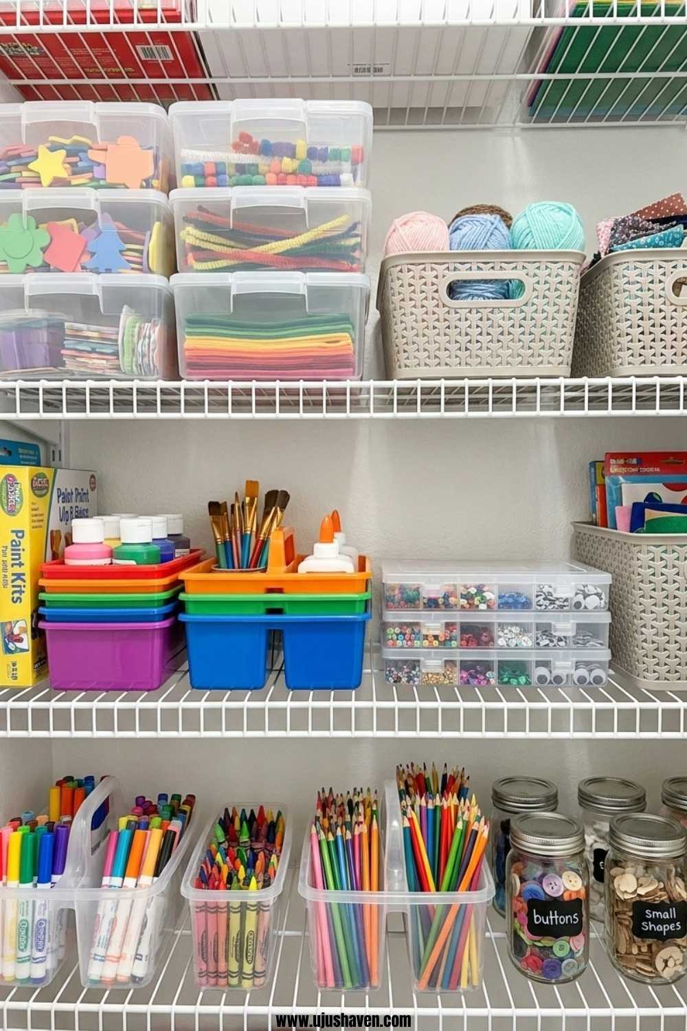 DIY-Craft-Station-on-Any-Budget
