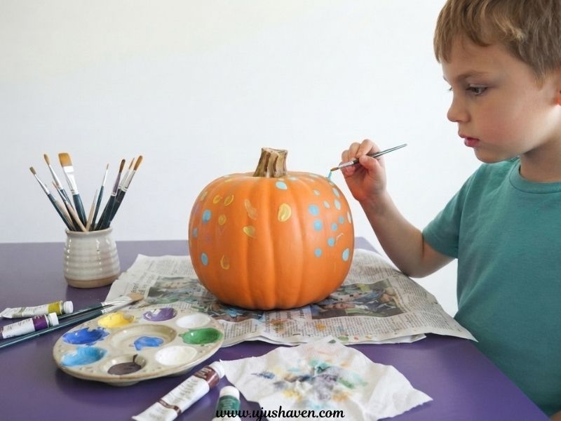 Easy-Pumpkin-Painting-Ideas-for-Kids