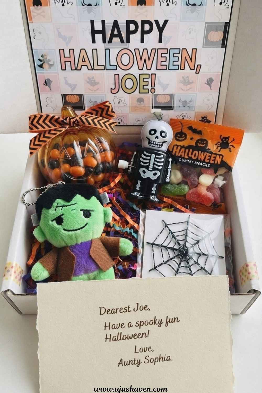 Mini-Halloween-Care-Package-Cute-DIY-Halloween-Gifts-for-Kids.