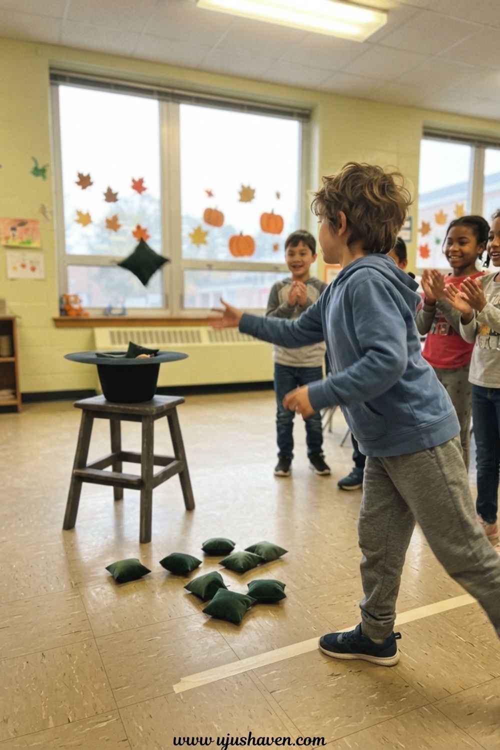 Witch-Hat-Toss