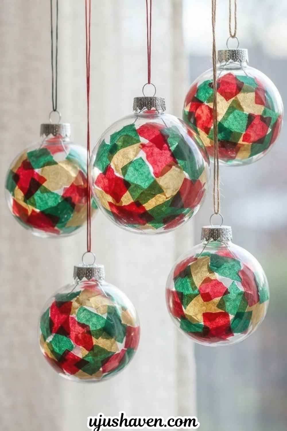 Faux-Stained-Glass-Ornament