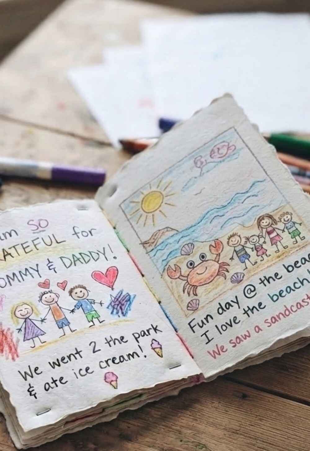 Gratitude-Memory-Book-Gratitude-Crafts-for-Kids.