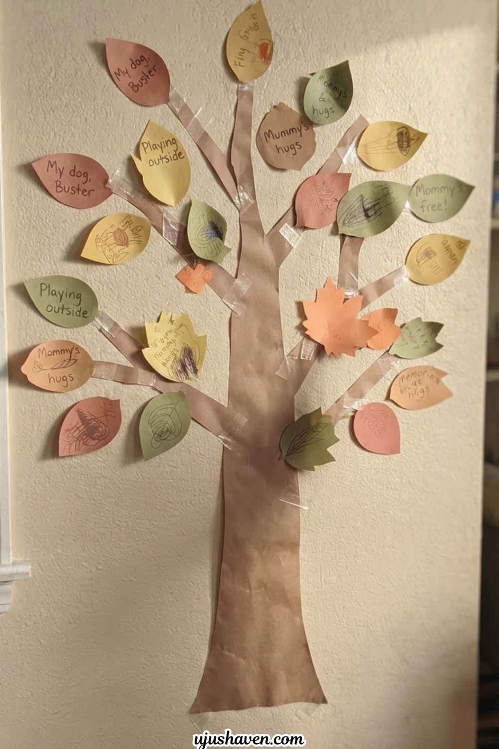 Tree-With-Paper-Leaves-Gratitude-Crafts-for-Kids.