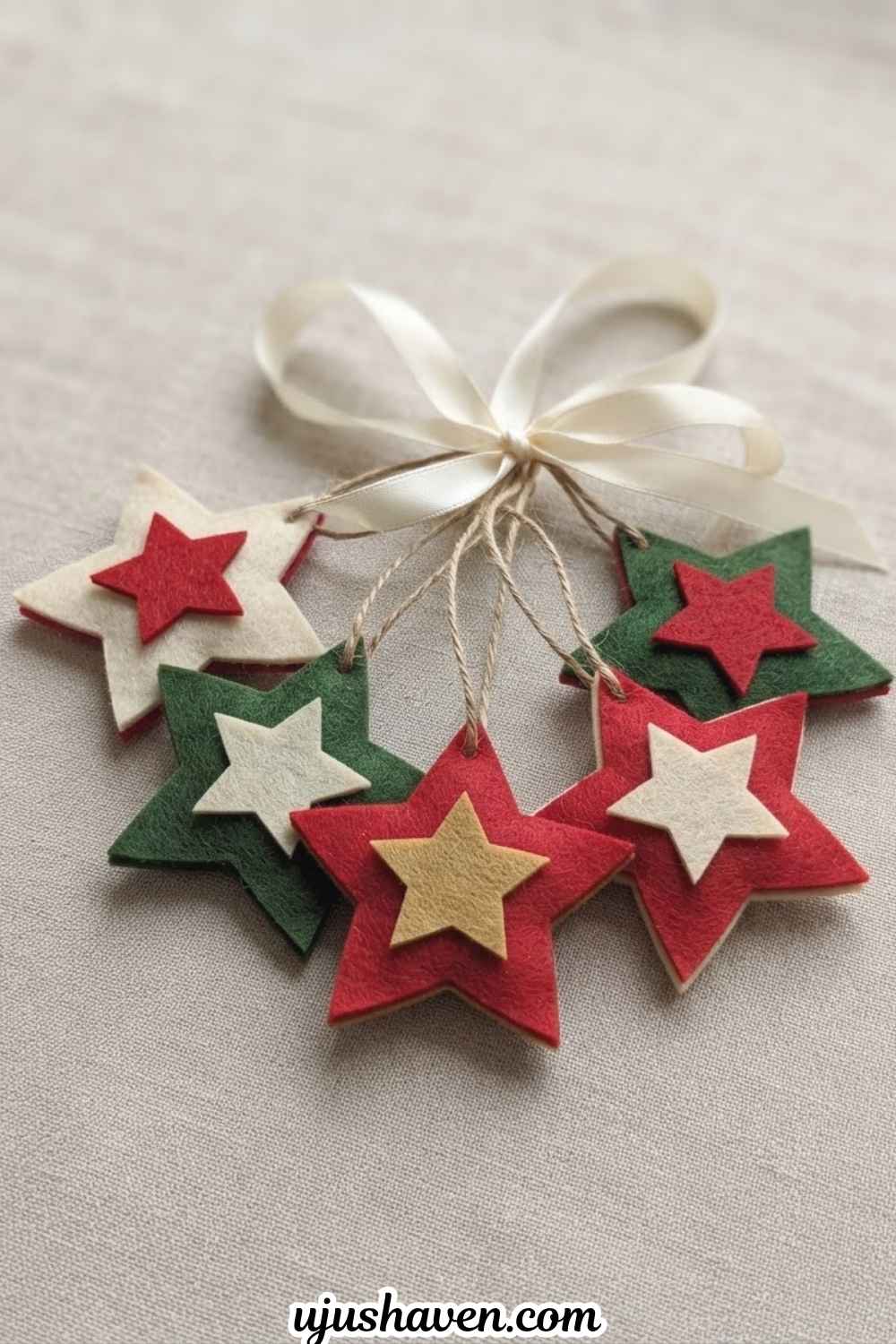 Simple-Felt-Christmas-Ornaments