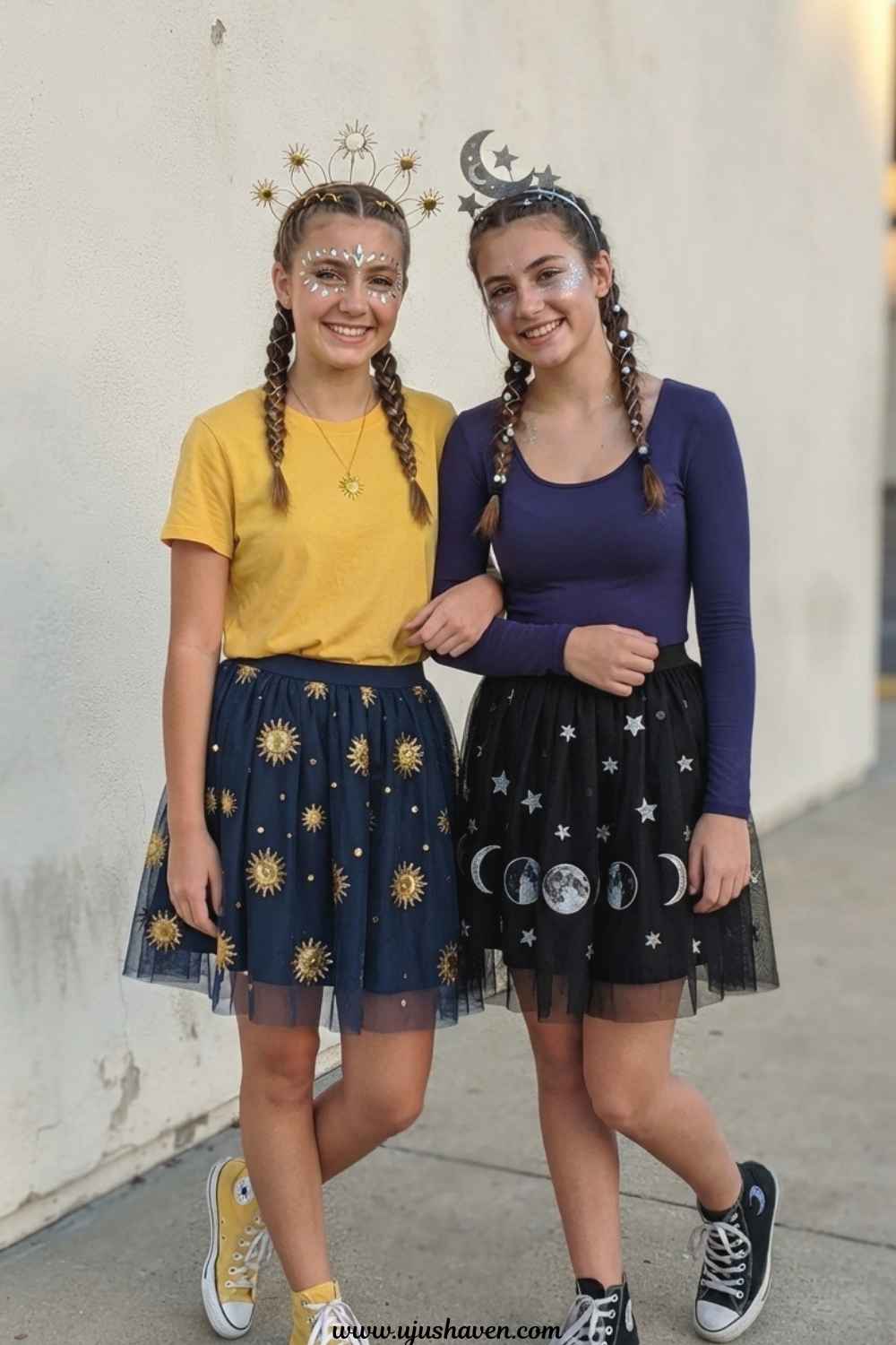 Sun-Moon-Costume-Best-Friends.
