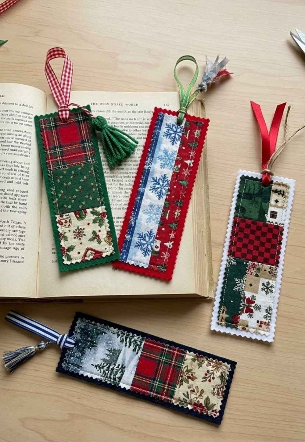 DIY-Fabric-Scrap-Bookmarks